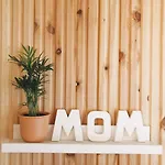 Mom La Punta