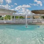 Πανσιόν Mom La Punta 3*