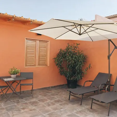 Casa de hóspedes Mom La Punta 3*