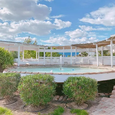 Mom La Punta بيت ضيافة