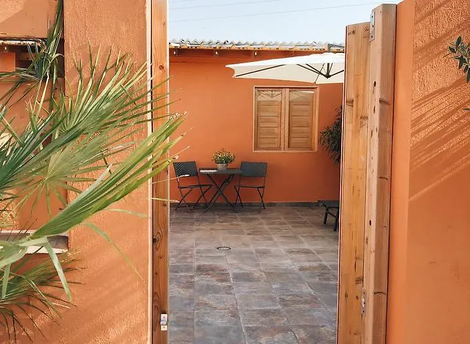 بيت ضيافة Mom La Punta