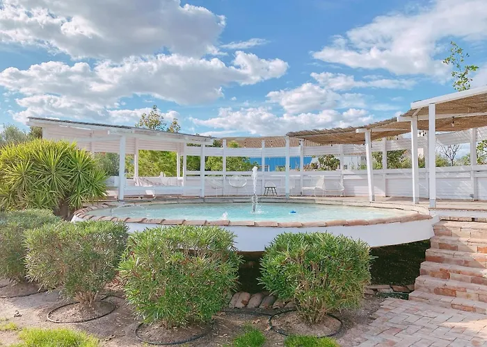 Mom La Punta بيت ضيافة