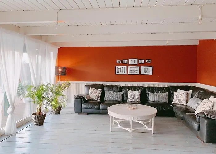 Mom La Punta بيت ضيافة فالنسيا